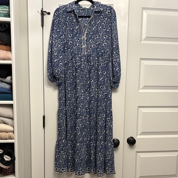 Max Studio Dresses & Skirts - Max Studio 3/4 Sleeve Maxi Dress